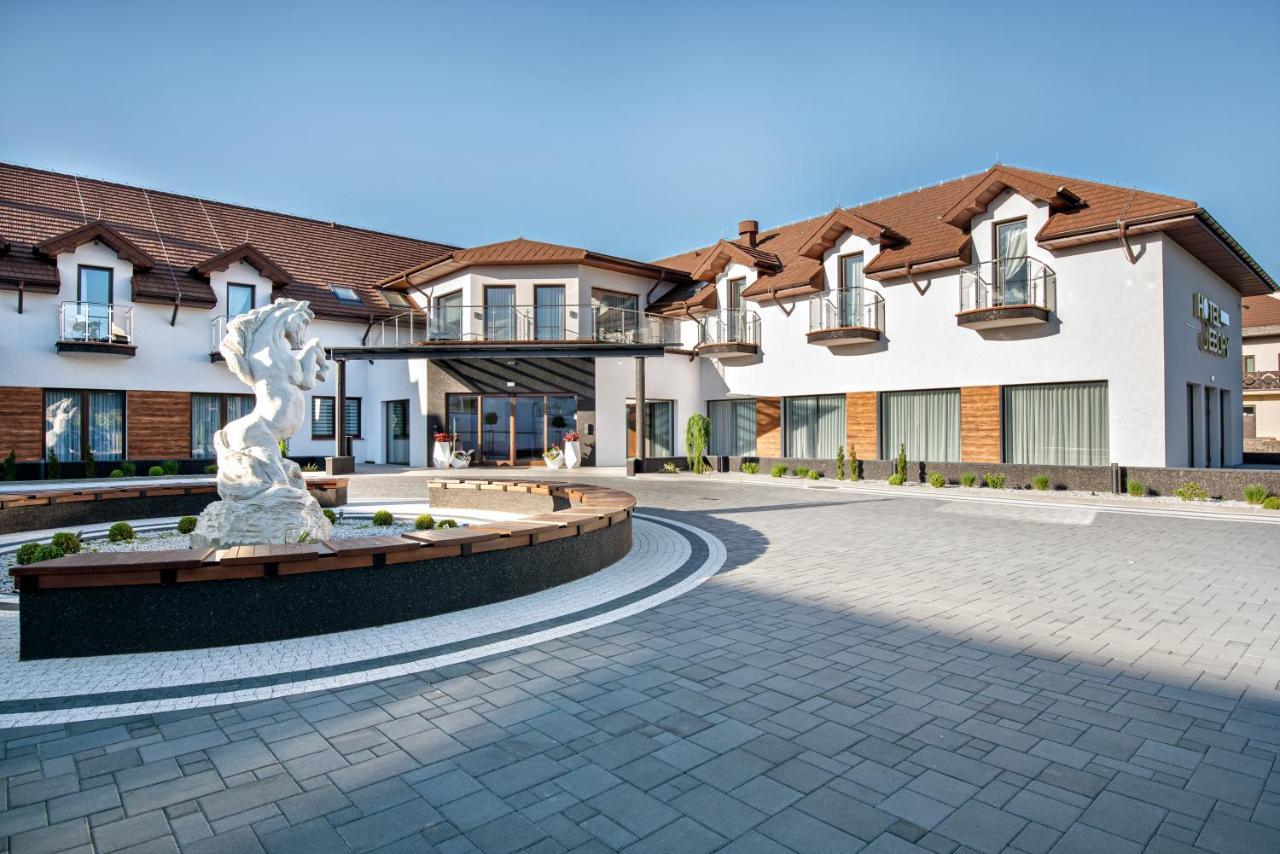 Hotel Sebory 프샤스니시 외부 사진